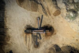 Barrick Mining en conversaciones finales para vender Mina Hemlo: Mercado de Oro en Auge
