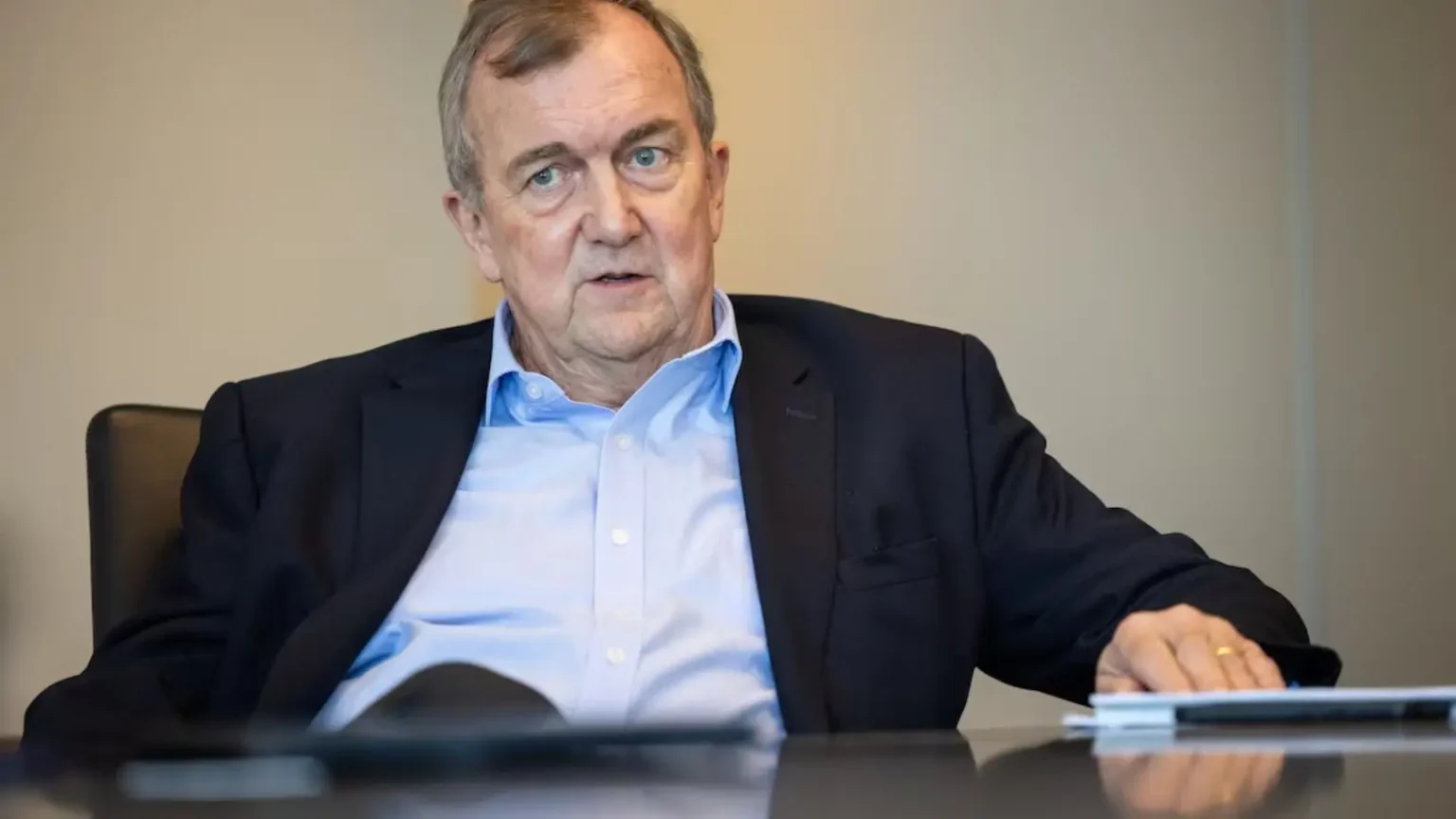 Barrick Mining enfrenta retos con Mali y celebra resultados financieros