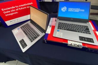 Becas TIC 2025: Estudiantes de Séptimo Básico Recibirán Notebooks Acer con Internet Gratis y Recursos Educativos