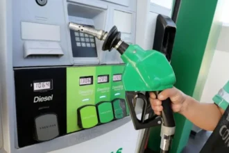 Bencinas: ClapesUC anticipa salto de $30,6 por litro y deja abierta otra presión para abril