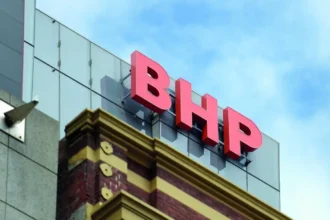 BHP abre vacantes en Chile: los cargos que hoy podrían meterte en Escondida o Spence