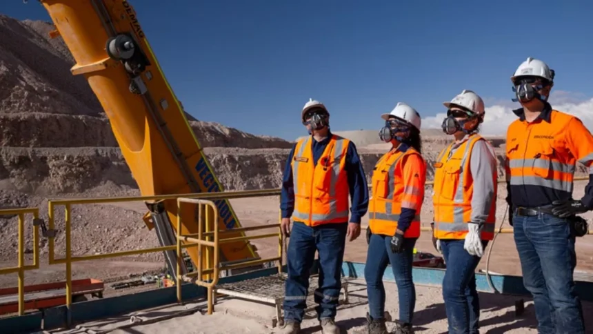 BHP Chile abre nuevas vacantes laborales en Antofagasta y Santiago