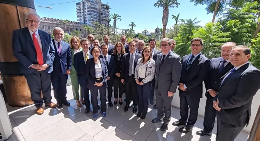 Biministro Daniel Mas se reúne con empresas mineras en Antofagasta