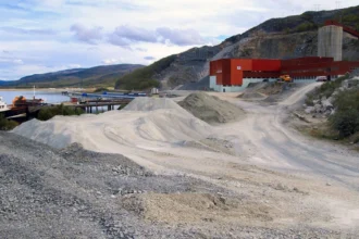 Blue Moon Metals reporta VAN de US$235 millones para proyecto de cobre Nussir en Noruega