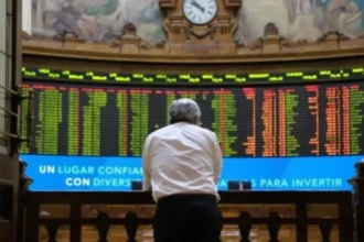 Bolsa de Santiago: el IPSA sube 1,1% y vuelve a quedar a pasos de su récord histórico