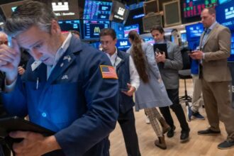 Bolsas mundiales se disparan tras la pausa arancelaria de Trump: Europa y Asia lideran el repunte