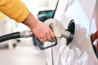 Bono de $100.000 por combustibles: quiénes lo reciben y cómo solicitarlo