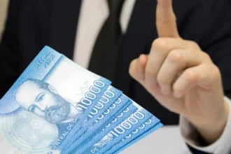 Bonos para cesantes en marzo: 4 apoyos vigentes y el requisito de 10 cotizaciones que define si accedes al fondo solidario