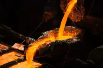Borealis Mining: Éxito en Vertido de Oro y Plata de Nevada
