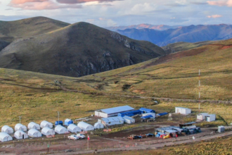 C3 Metals otorga opciones de compra de acciones de incentivo