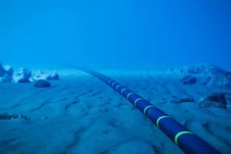 Cable submarino de fibra óptica a China: Perú busca romper la dependencia de 4 cables hacia EE.UU. si Chile frena el proyecto Valparaíso–Hong Kong