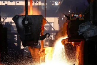 Capital surcoreano ingresa a megaproyecto de níquel en Indonesia y reconfigura el mercado del metal