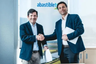 CEIM y AbastibleTec sellan alianza para impulsar eficiencia energética y descarbonización en minería