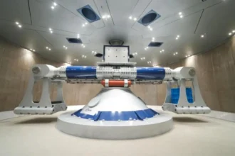 Centrifugadora de hipergravedad CHIEF1900 en China: 1.900 g·t y cómo convierte un siglo en 3,65 días
