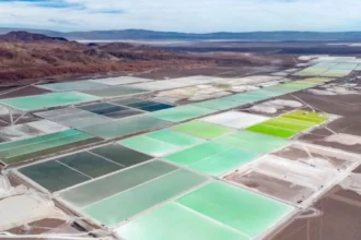 Chile ante el desafío de ampliar la cadena de valor del litio: hacia una industria de baterías y reciclaje sostenible