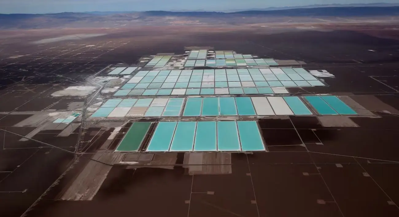 Chile avanza en estrategia del litio con alianza estratégica entre Codelco y SQM