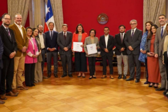 Chile consolida liderazgo sostenible en minerales críticos para transición energética.