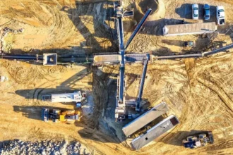Chile enfrenta altos costos en minería de cobre: mano de obra y energía clave
