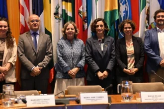 Chile fortalece su compromiso climático con diálogo público-privado hacia la COP30