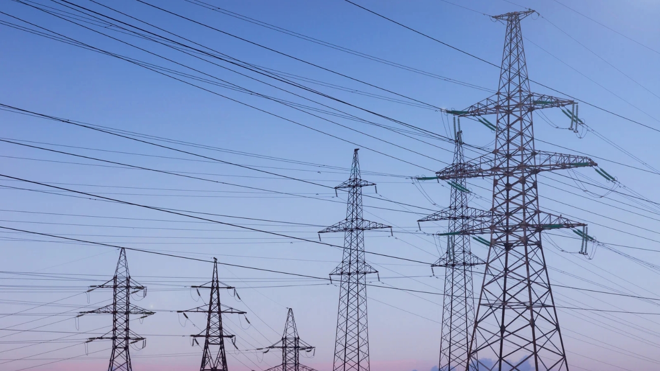Chile inaugura su primera línea HVDC: Kimal–Lo Aguirre, un gigante de 1.346 km para una energía más limpia y eficiente