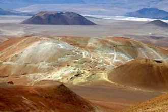 Chile ingresa al grupo de los 20 mayores productores de oro con la inauguración de la mina Salares Norte