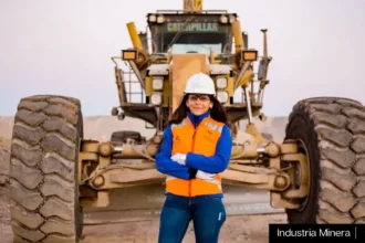 Chile supera a Australia y Canadá: digitalización e inclusión femenina marcan un nuevo rumbo en la minería