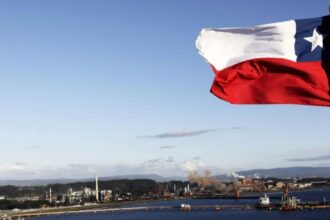 Chile supera expectativas: Economía crece 2,6% en 2024 impulsada por exportaciones