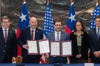 Chile y EE.UU. firman MOU de minerales críticos por cobre y litio: el acuerdo no vinculante que pone a prueba el equilibrio con China