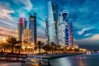 Chilenos en Qatar denuncian abandono tras ataques en medio de crisis regional