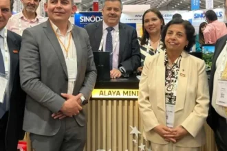 Chilenos premiados en Perumin viajarán a Alemania con sus soluciones de IA para la minería