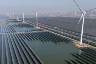 China lidera revolución energética con renovables y almacenamiento masivo