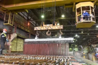 China recorta subsidio para empresas estatales que compran cobre y níquel rusos