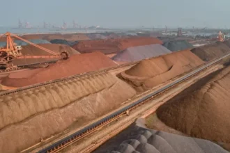 China redefine mercado global del mineral de hierro con impacto estratégico clave