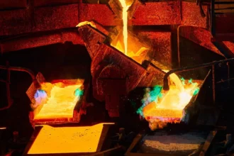 Cobre cierra en máximo de seis semanas ante expectativa de diálogo entre EE.UU. e Irán