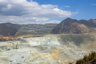 Cobre impulsa la economía del Perú: Rafael Belaúnde advierte que proyectos mineros no pueden tardar hasta 40 años