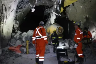 Codelco admite fallas en manejo de riesgo sísmico tras tragedia en El Teniente
