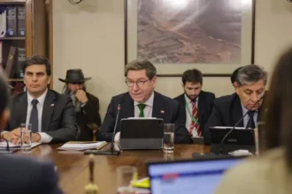 Codelco bajo presión: biministro cifra en US$ 388 millones utilidades “reales” y cuestiona gestión estructural