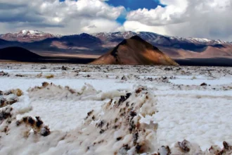 Codelco y Rio Tinto mantienen hoja de ruta para proyecto de litio en Chile