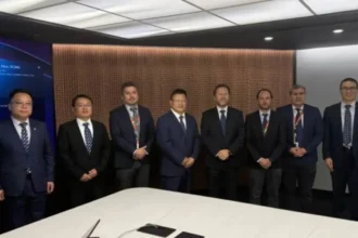 Codelco y XCMG sellan acuerdo para impulsar equipos mineros eléctricos y autónomos en Chile