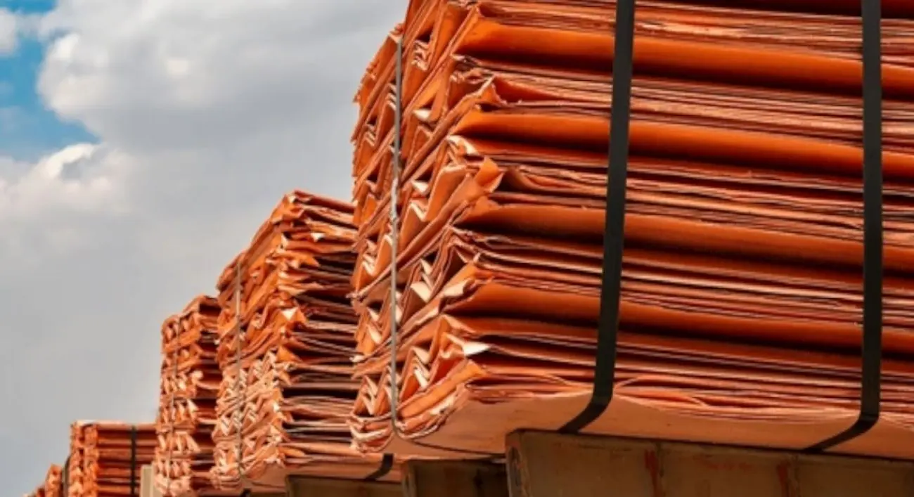 Comercio exterior consolida récord histórico y minería lidera retornos en 2025