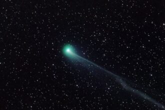 Cometa SWAN25F iluminará el cielo de Chile en mayo: cómo y dónde observar este impresionante fenómeno celestial