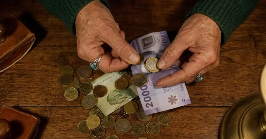 Compensación por Expectativa de Vida: Qué deben saber las mujeres pensionadas en Chile