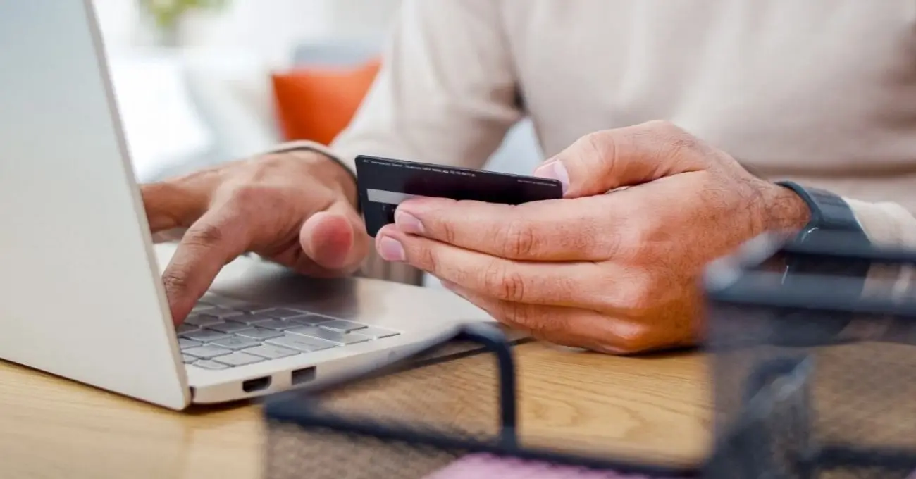 ¿Compras por tiendas digitales extranjeras? Conoce desde cuándo empieza el cobro del IVA