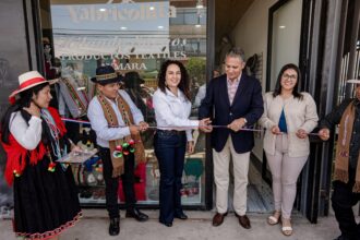 Comunidad aymara Yabricollita y Caya pone en valor su patrimonio ancestral con emprendimiento textil