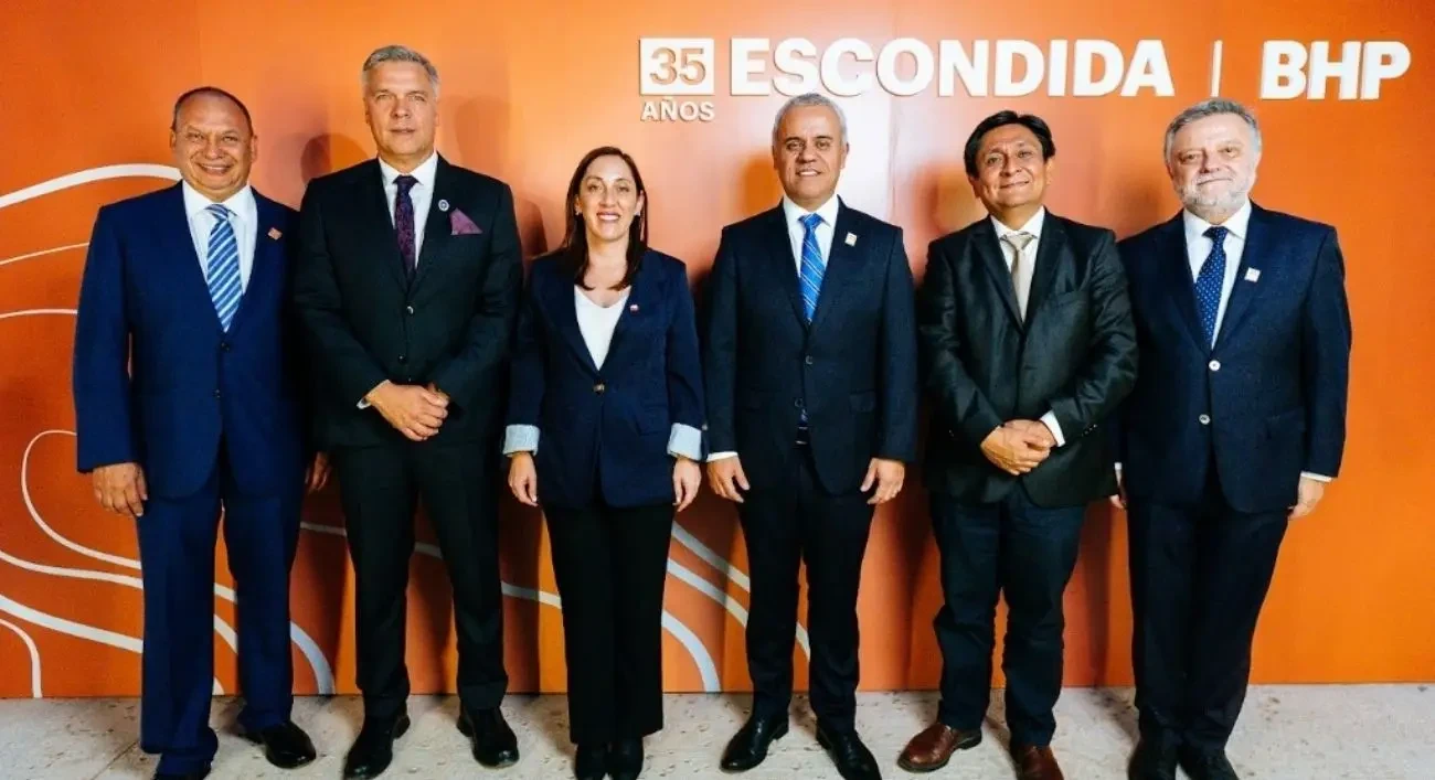 Con principales gremios y autoridades Escondida | BHP celebró 35años desde el inicio de operaciones
