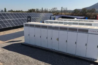 Copec Flux inauguró planta solar con baterías Tesla en Chile y abrió una nueva etapa para el almacenamiento
