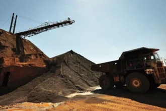 CSN Mineração evalúa financiamiento por US$ 200 millones con respaldo en cargamentos de hierro
