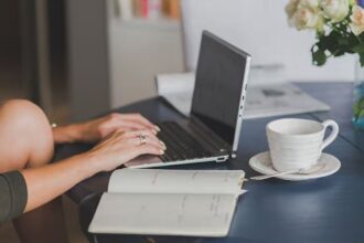 Cursos gratuitos de inglés y portugués del Sence: requisitos, fechas y cómo postular