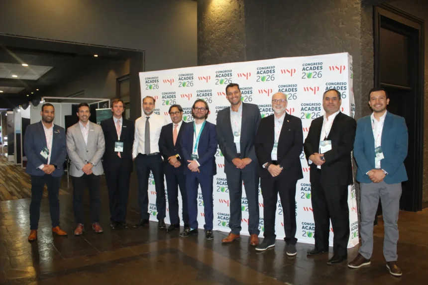 Delegación internacional de Siemens presenta una perspectiva global sobre tecnología y financiamiento para el sector del agua en Chile en ACADES 2026