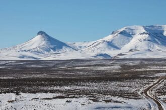 Descubierto en EE.UU. el mayor yacimiento de litio del mundo: Caldera de McDermitt supera al Salar de Uyuni con reservas de hasta 40 millones de toneladas